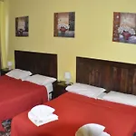 Amico Hotel
