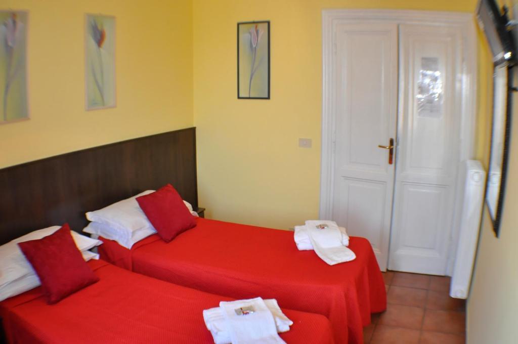 Hotel Amico 2*